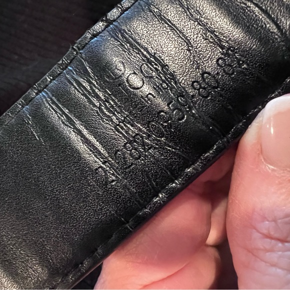 🖤BLACK FRIDAY✔️GUCCI LEATHER BELT DEARLY LOVED BUT LOTS OF LIFE LEFT IN THIS ONE - Picture 5 of 8